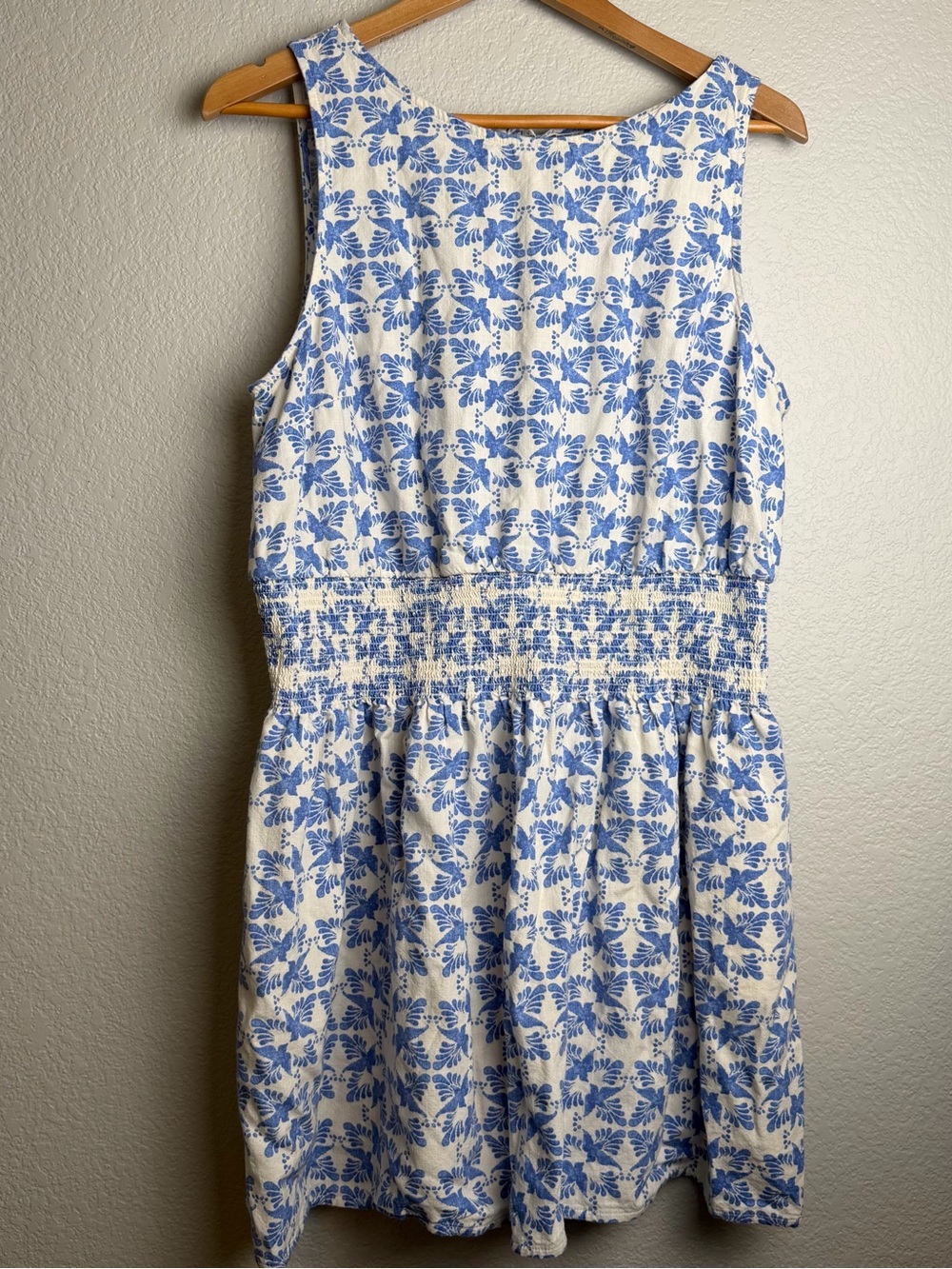 Universal Thread blue and white patterned smocked waist dress in size XL